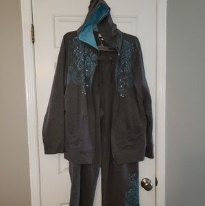 Women's fashion bug 14-16 track suit 2 pc outfit